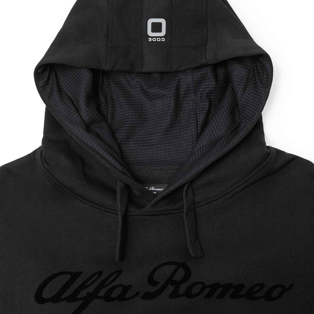 M202114124_sauber_alfa_romeo_orlen_f1_team_fanwear_pole_position_hooded_sweater_hoodie_luvtröja_sweatshirt_f1sweden_f1sverige_gpstore_formel1_formula1_westcoast_motorsport_black_svart_hood