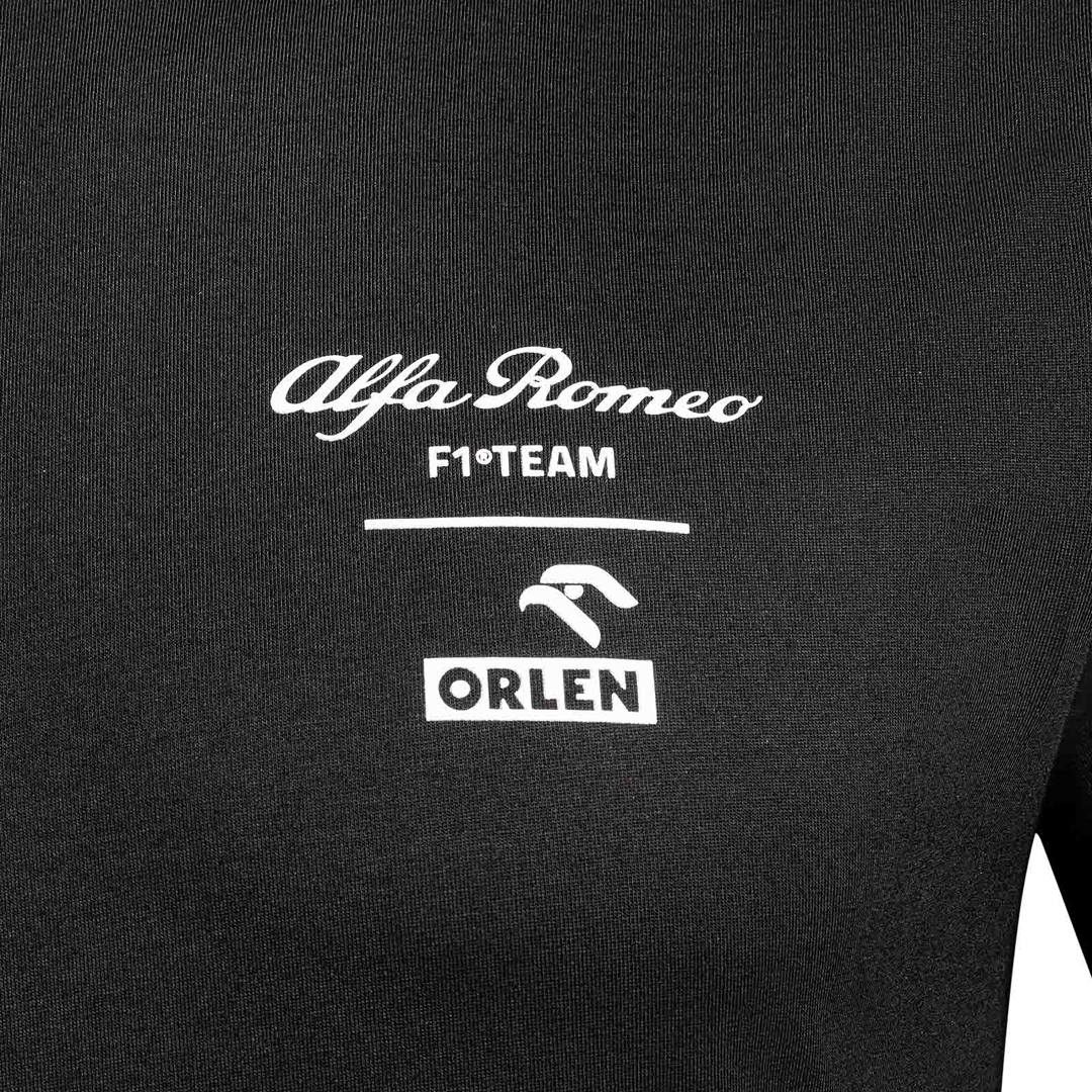 M600214124_sauber_alfa_romeo_orlen_f1_team_fanwear_black_tshirt_tee_t-shirt_f1sweden_f1sverige_gpstore_formel1_formula1_westcoast_motorsport_svart_chest