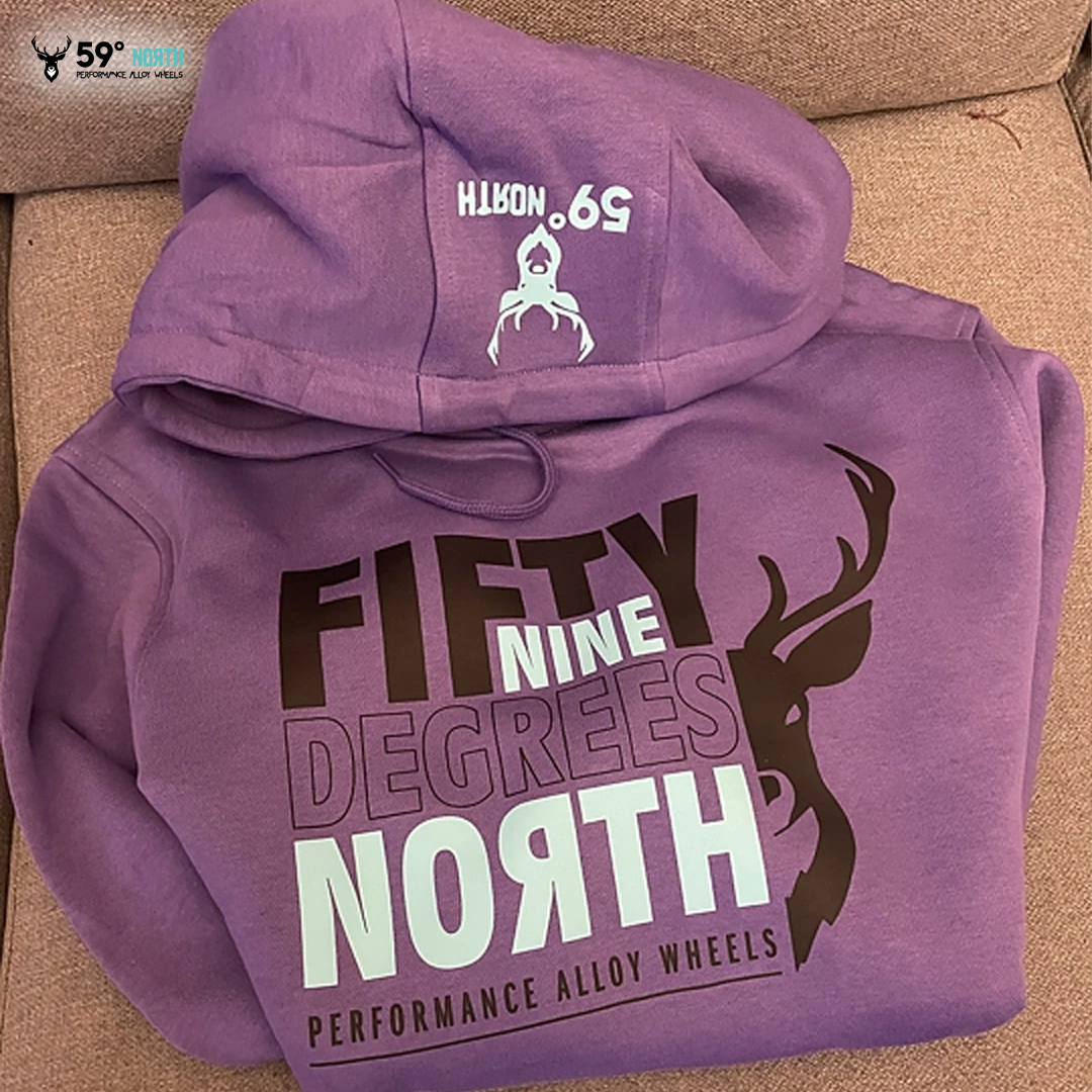 FiftyninenorthhoodiePBT_59_North_Hoodie_Square_Deer_Print_Black-Turqouise_westcoast_motorsport_luvtröja_lila