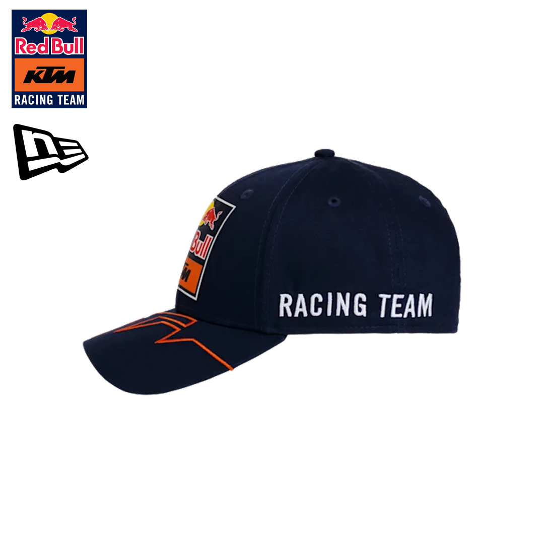 KTM22067_red_bull_ktm_racing_team_teamline_bent_brim_bb_cap_keps_new_era_newera_blue_hat_racingteam_motogp_motorbike_motorcross_bike_actionsport_sweden_westcoast_motorsport_left
