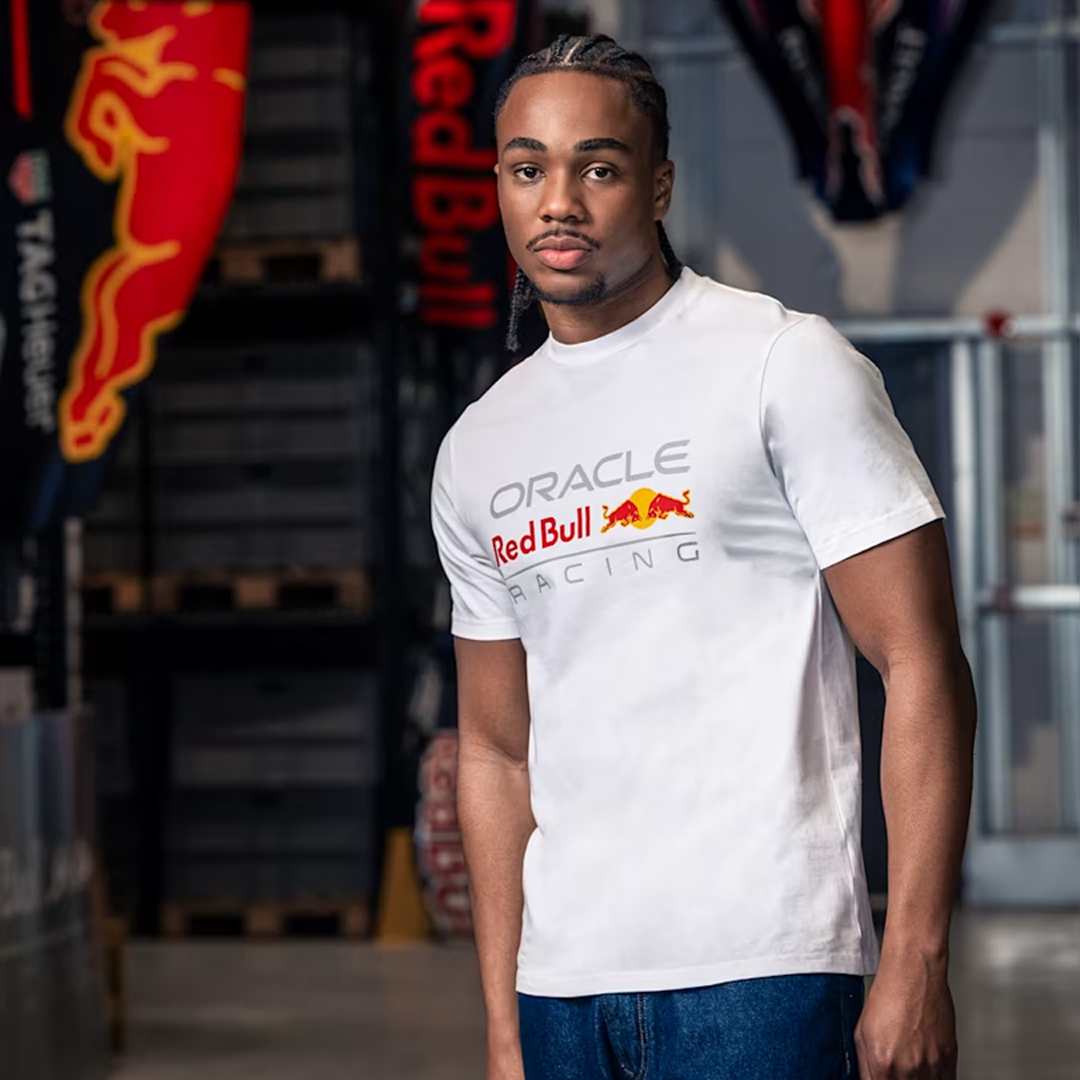 RBR25085_M-181629_oracle_red_bull_racing_f1_team_core_logo_t-shirt_tee_white_official_f1sweden_f1sverige_formel1_formula1_f1store_redbull_castore_westcoast_motorsport_man