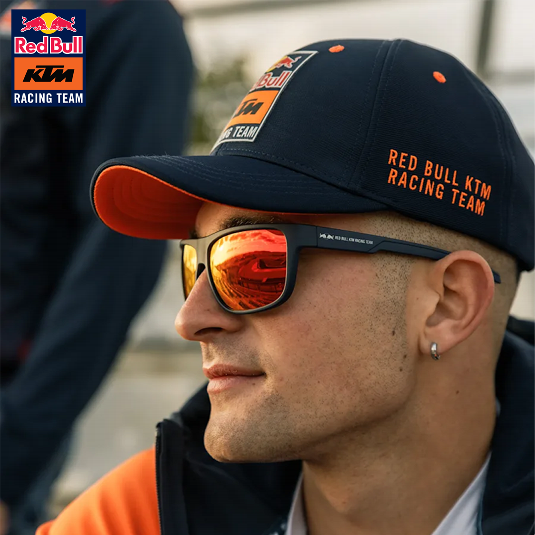 KTMXM040-M-170352_red_bull_ktm_racing_team_boost_curved_brim_cap_keps_motogp_motorcross_roadracing_westcoast_motorsport