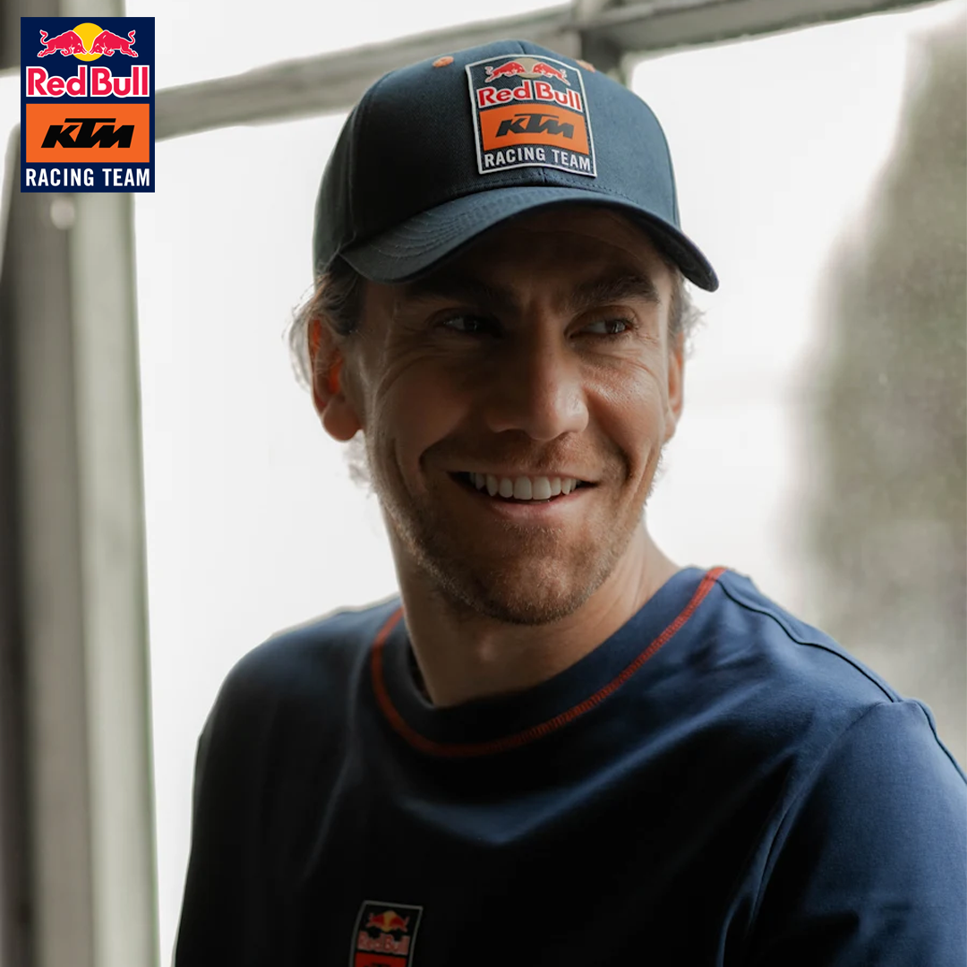 M-161482_KTMXM027_red_bull_ktm_racing_team_pace_curved_brim_cap_keps_motogp_motorcross_roadracing_westcoast_motorsport