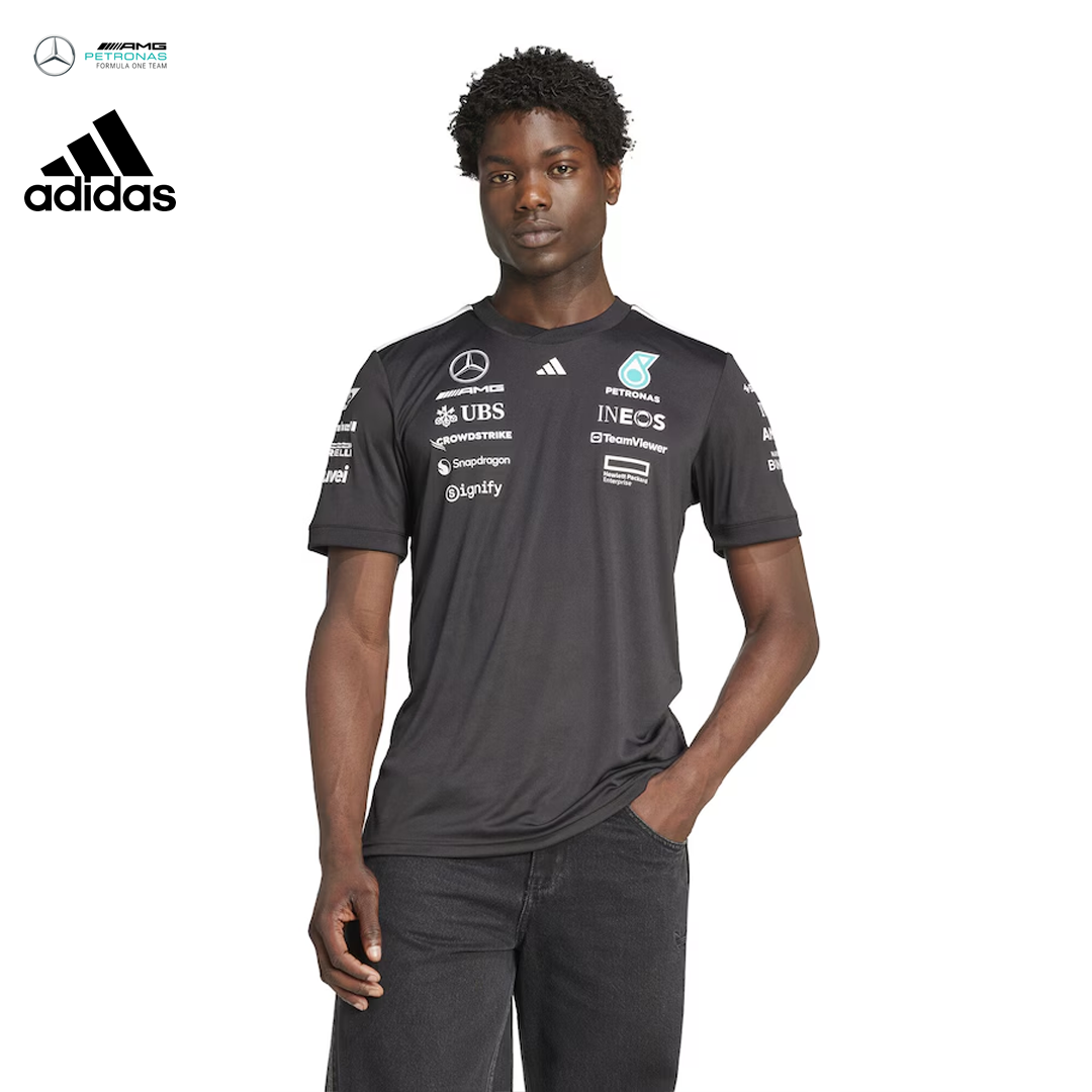 JW5361_mercedes_amg_petronas_adidas_formula_one_team_replica_drivers_tee_t-shirt_2025_f1nordics_f1sweden_f1sverige_formula1_formel1_merch_streetwear_westcoast_motorsport_black_man_front