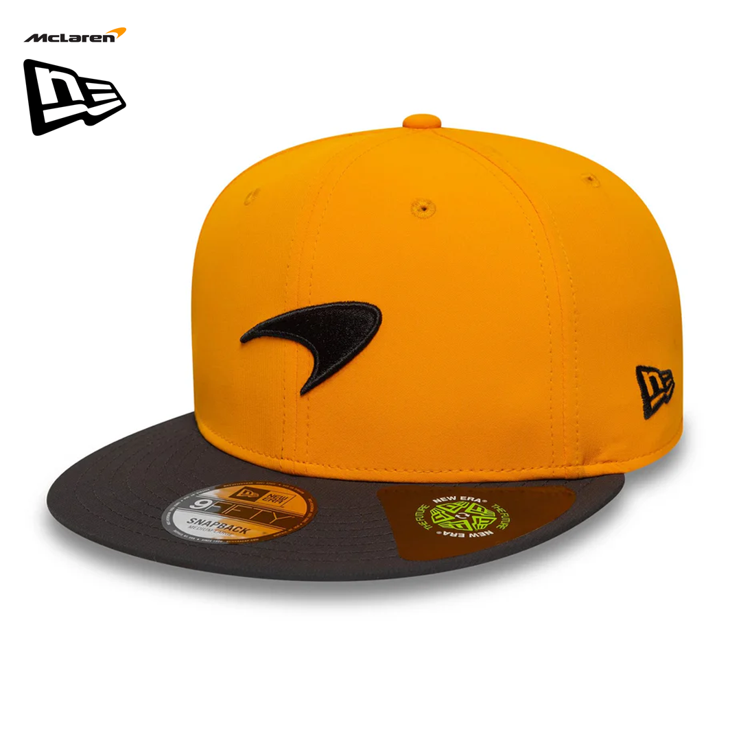 60669276_mclaren_racing_formula_one_team_9fifty_sustainable_cap_keps_papaya_snapback_new_era_f1sweden_f1sverige_formula1_formel1_westcoast_motorsport_front_left