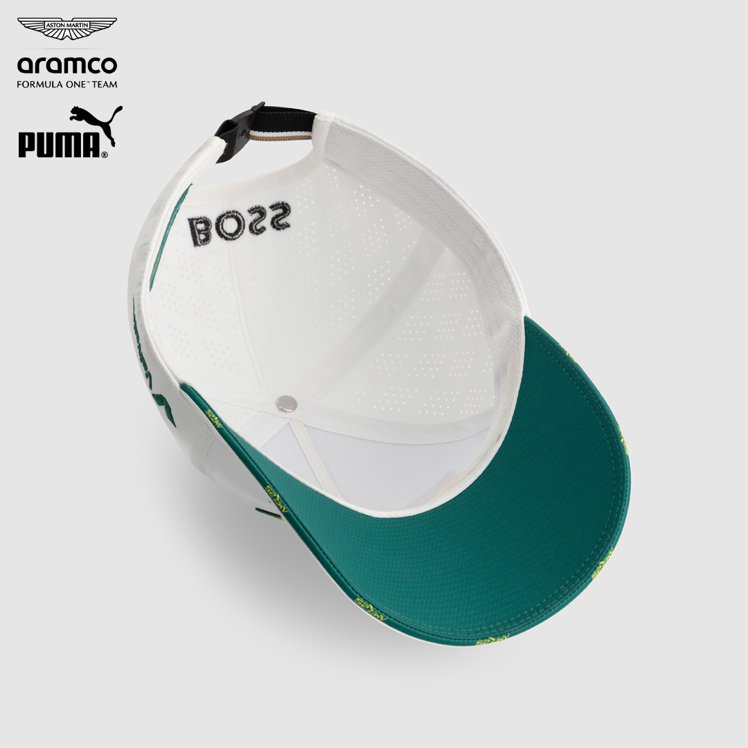 701233022_aston_martin_formula_one_team_replica_cap_2025_puma_stichd_f1sweden_f1sverige_formel1_formula1_f1_racing_official_merch_westcoast_motorsport_white_bottom