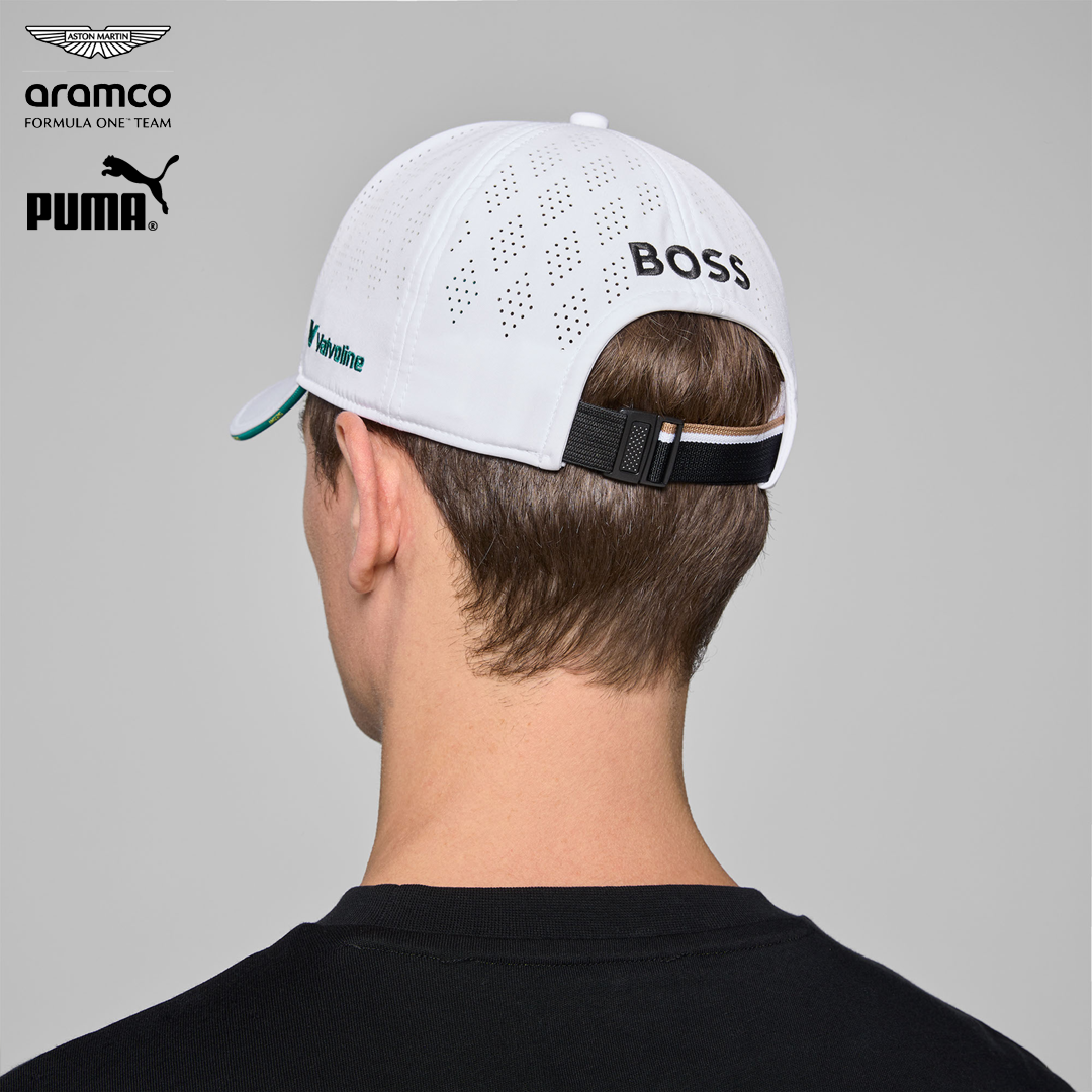 701233022_aston_martin_formula_one_team_replica_cap_2025_puma_stichd_f1sweden_f1sverige_formel1_formula1_f1_racing_official_merch_westcoast_motorsport_white_neck