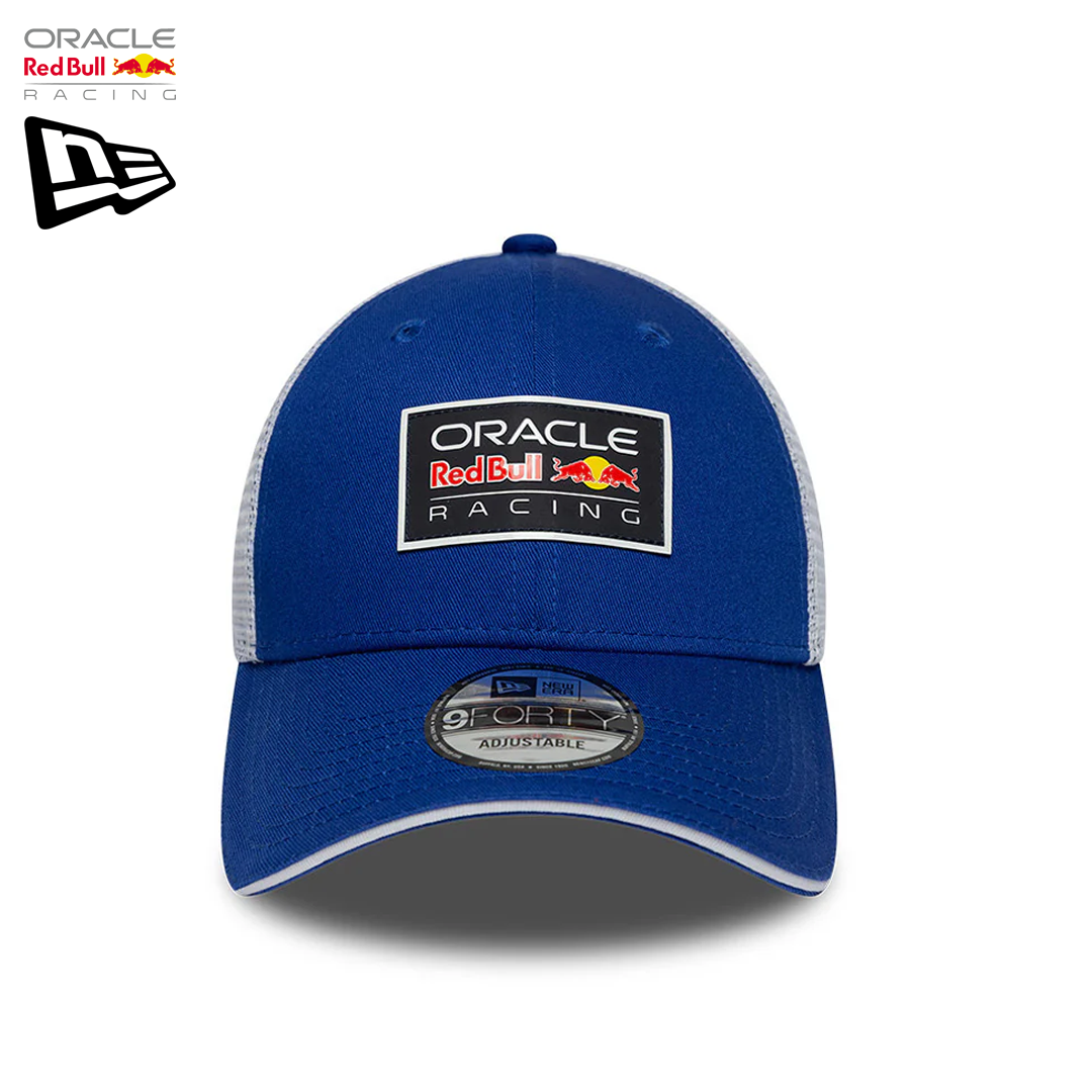 60850724_oracle_red_bull_racing_f1_team_official_merch_f1store_Formel1_f1sweden_summer_league_9forty_trucker_cap_truckerkeps_westcoast_motorsport_front