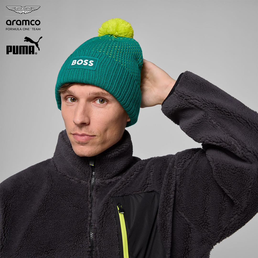 701233020_aston_martin_formula_one_team_bobble_beanie_toppluva_official_merch_puma_stichd_hugo_boss_f1_formel1_formula1_westcoast_motorsport_face