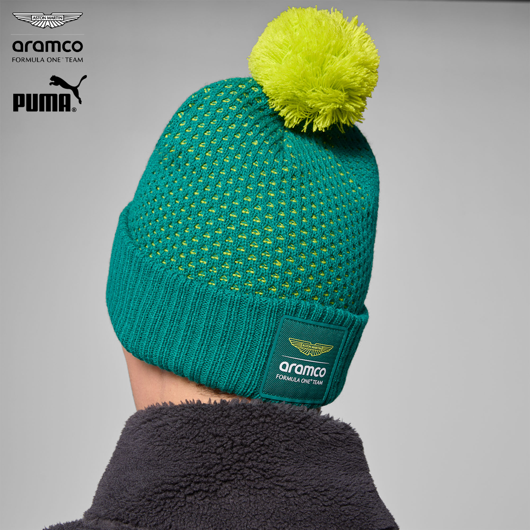 701233020_aston_martin_formula_one_team_bobble_beanie_toppluva_official_merch_puma_stichd_hugo_boss_f1_formel1_formula1_westcoast_motorsport_neck