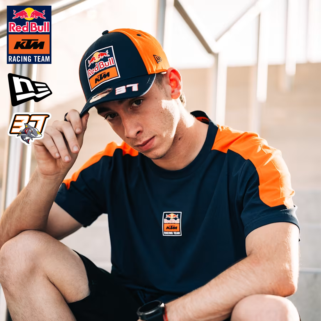 M-181998_KTM25061_red_bull_ktm_racing_team_pedro_acosta_cap_the_shark_keps_motogp_motorcross_enduro_new_era_official_merch_westcoast_motorsport_man