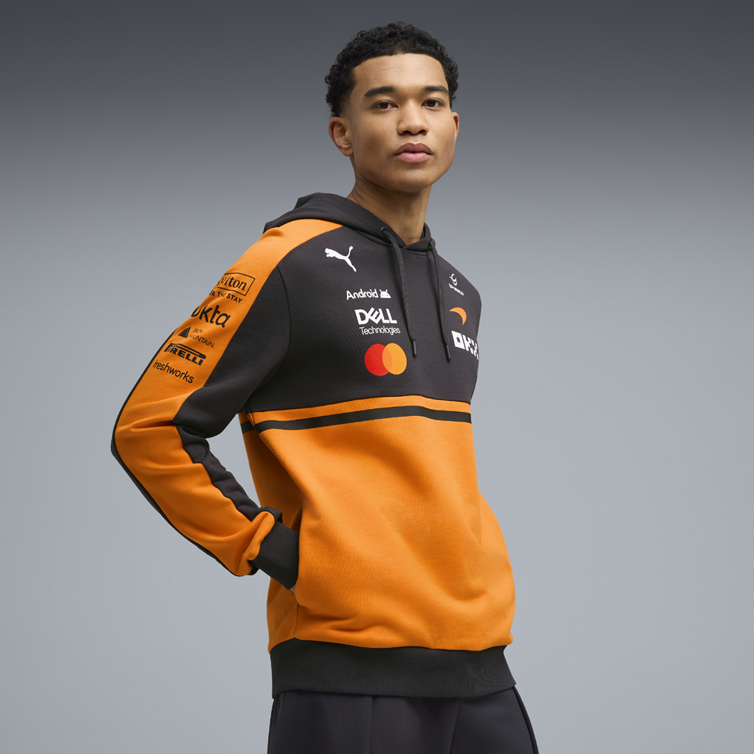 701241089_mclaren_racing_replica_team_hoodie_sweatshirt_f1_formel1_formula1_official_merch_f1store_fuelforfans_puma_westcoast_motorsport_man_face