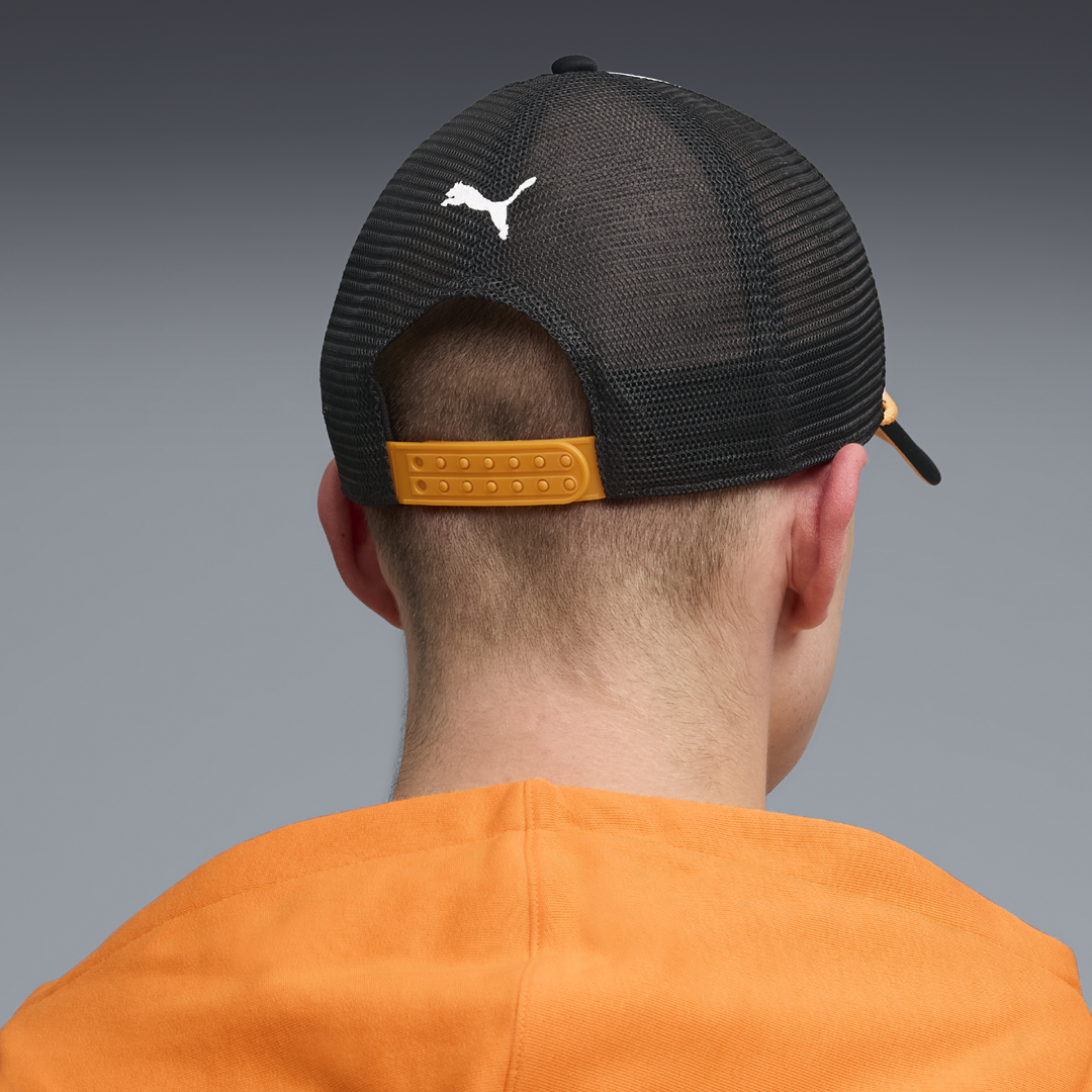 701241141_mclaren_racing_f1_team_trucker_cap_truckerkeps_official_merch_puma_f1store_fuelforfans_formel1_formula1_westcoast_motorsport_black_white_neck