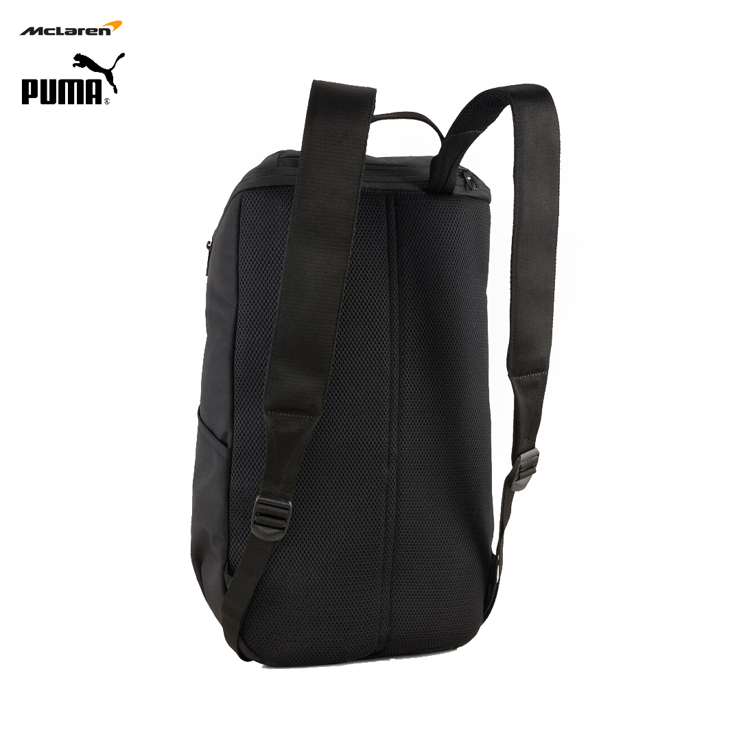 701241145_mclaren_racing_f1_team_backpack_bag_ryggsäck_papaya_puma_stichd_official_merch_f1store_fuelforfans_formel1_formula1_f1sweden_westcoast_motorsport_back