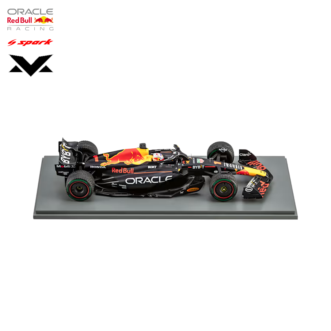 RBR24394_oracle_red_bull_racing_RB19_dutch_grand_prix_model_car_spark_models_1-18_max_verstappen_f1_official_merch_redbull_formel1_formula1_westcoast_motorsport_right
