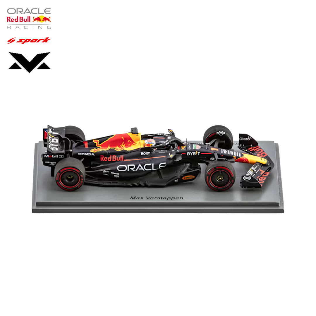 RBR24409_oracle_red_bull_racing_RB19_belgian_grand_prix_model_car_spark_models_1-43_max_verstappen_f1_official_merch_redbull_formel1_formula1_westcoast_motorsport_right