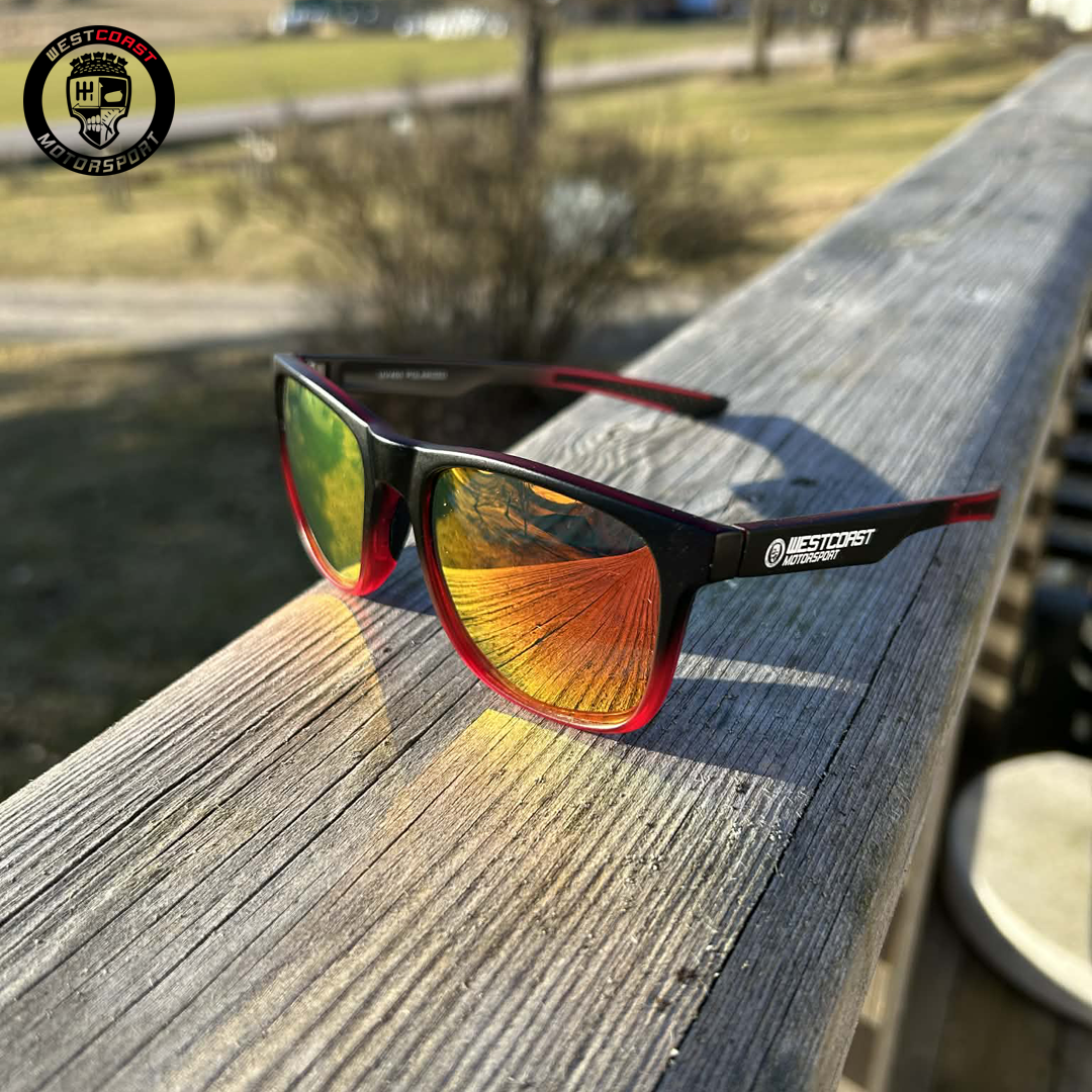 wcms_sunglasses_apex_red_westcoast_motorsport_solglasögon_briller_official_merch_action_sport_polarized_uv400_racing_front_in_the_sun
