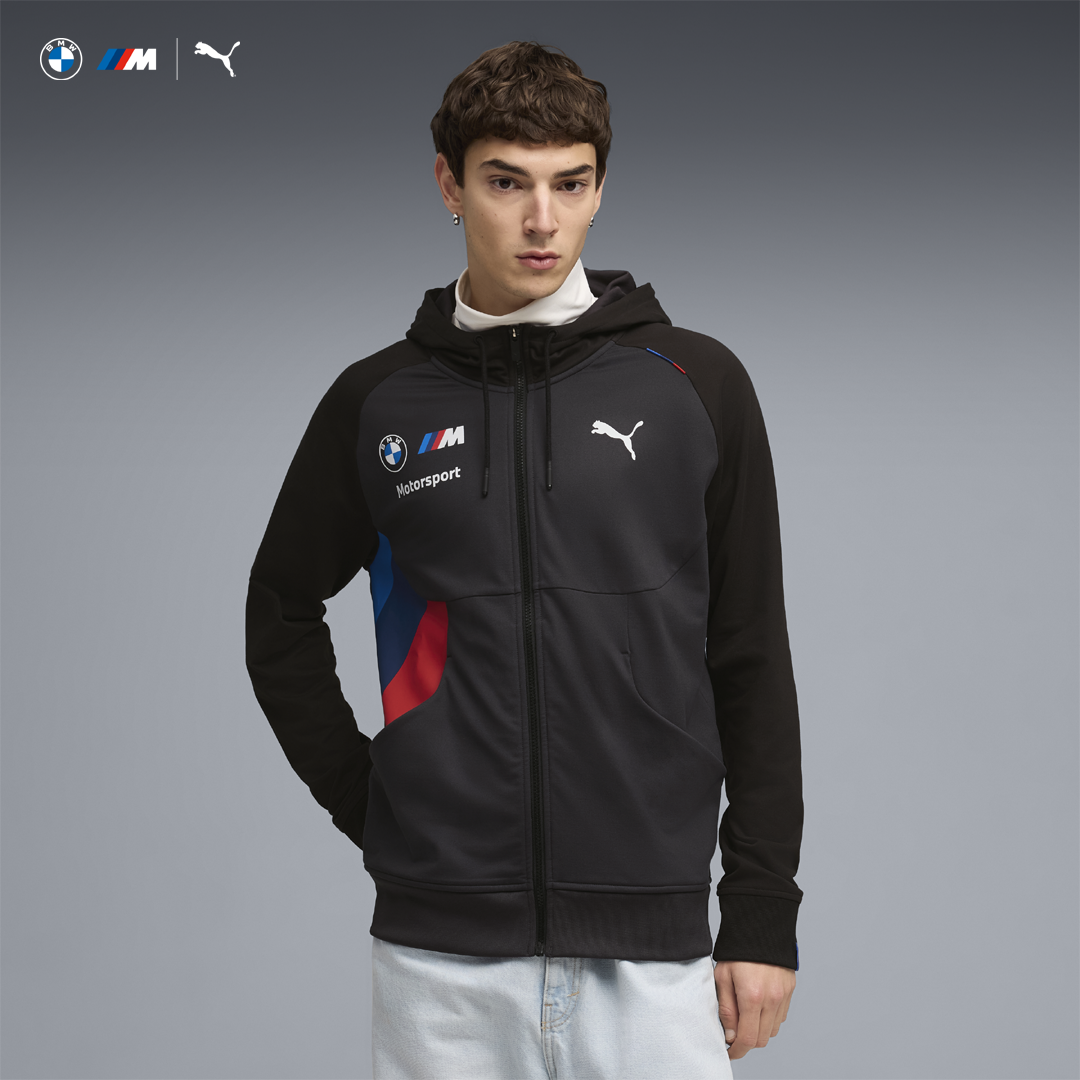 701239120001_bmw_motorsport_replica_rp_pumatech_hoodie_hooded_sweat_m_sport_bimmer_puma_official_merch_fuelforfans_westcoast_motorsport_man_chest