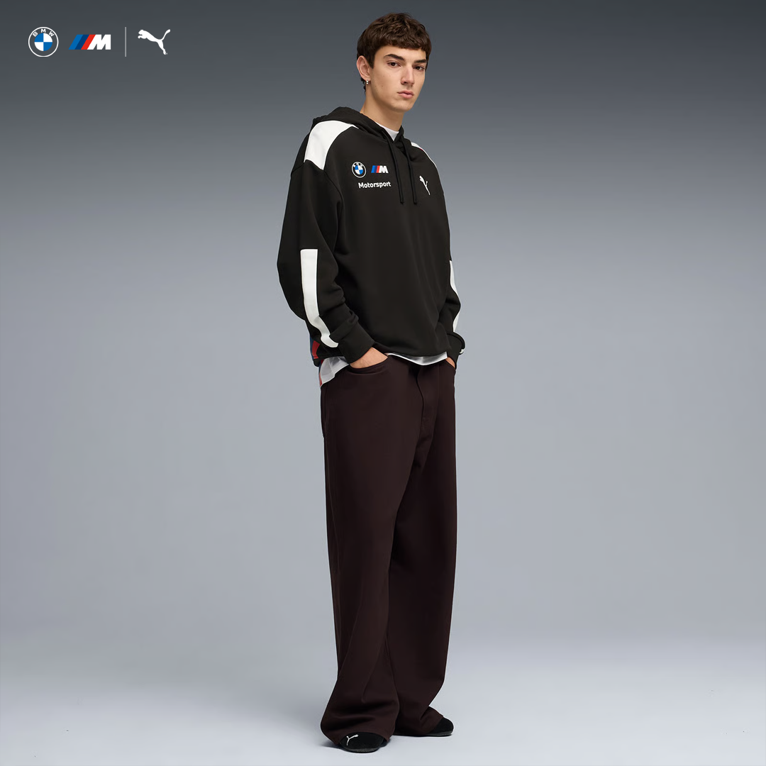 701239130001_bmw_motorsport_replica_rp_driver_hoodie_hooded_sweat_m_sport_bimmer_puma_official_merch_fuelforfans_westcoast_motorsport_man