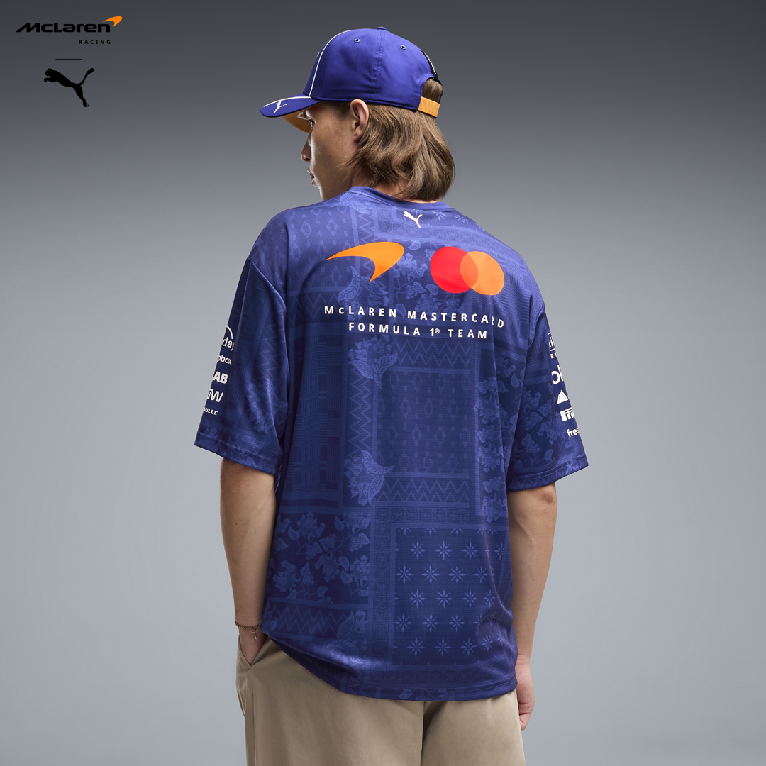 701244139_mclaren_racing_replica_tee_singapore_special_edition_t-shirt_formula1_f1_formel1_f1sweden_official_merch_sverige_westcoast_motorsport_neck